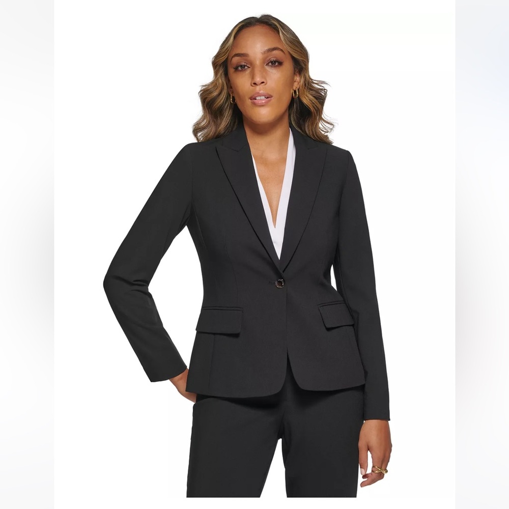 Calvin Klein one button blazer